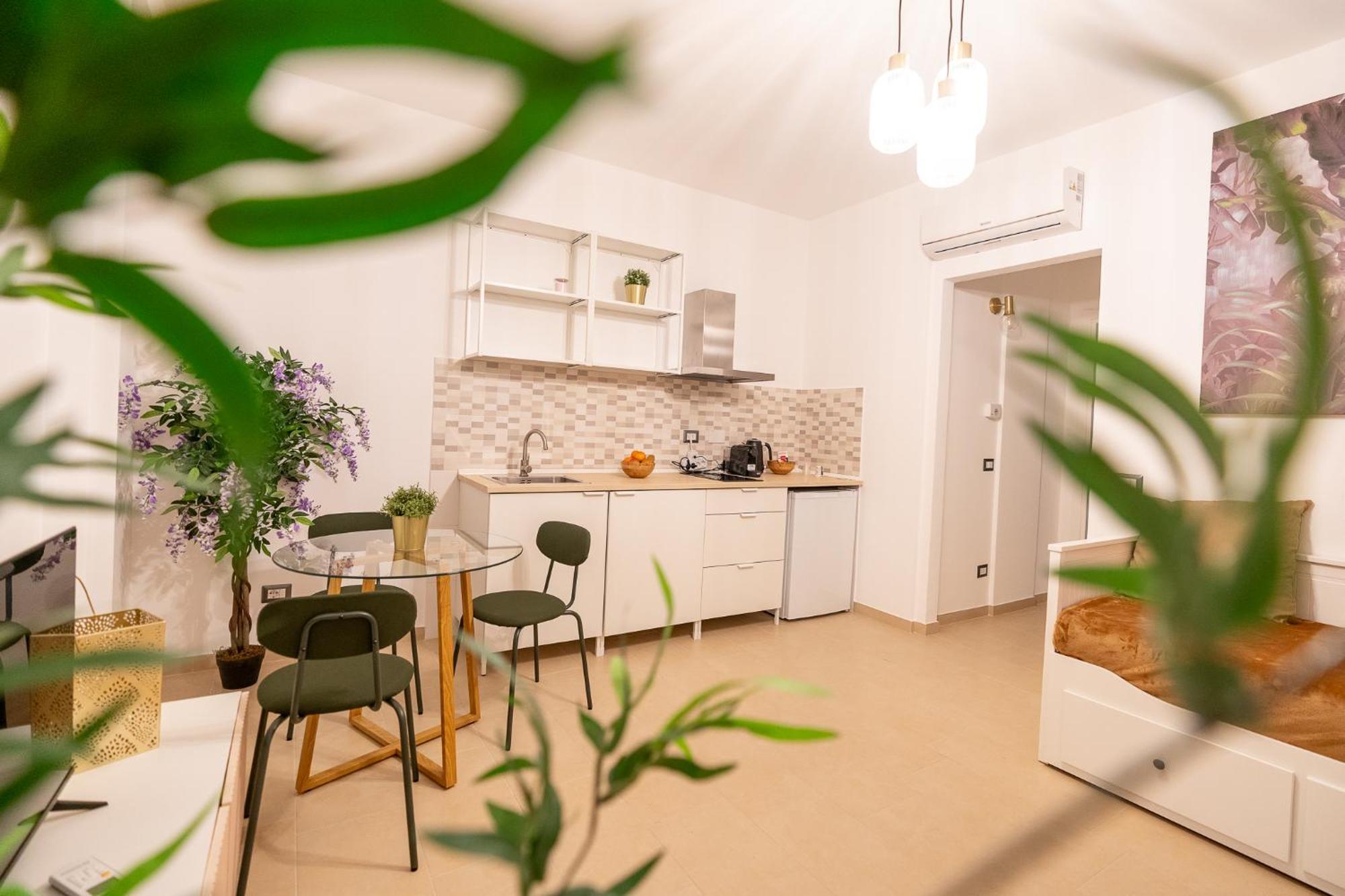 Airport Noa Modern Home Фьюмичино Экстерьер фото
