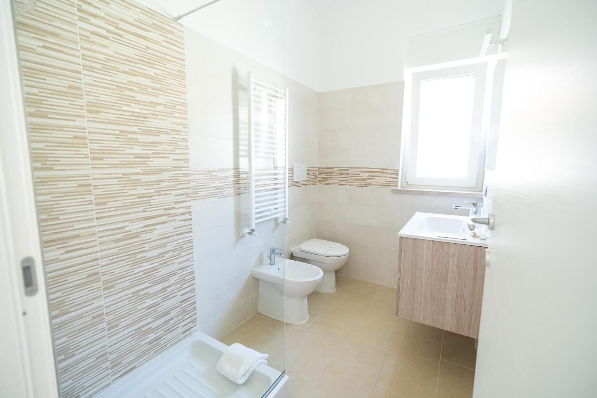 Airport Noa Modern Home Фьюмичино Экстерьер фото