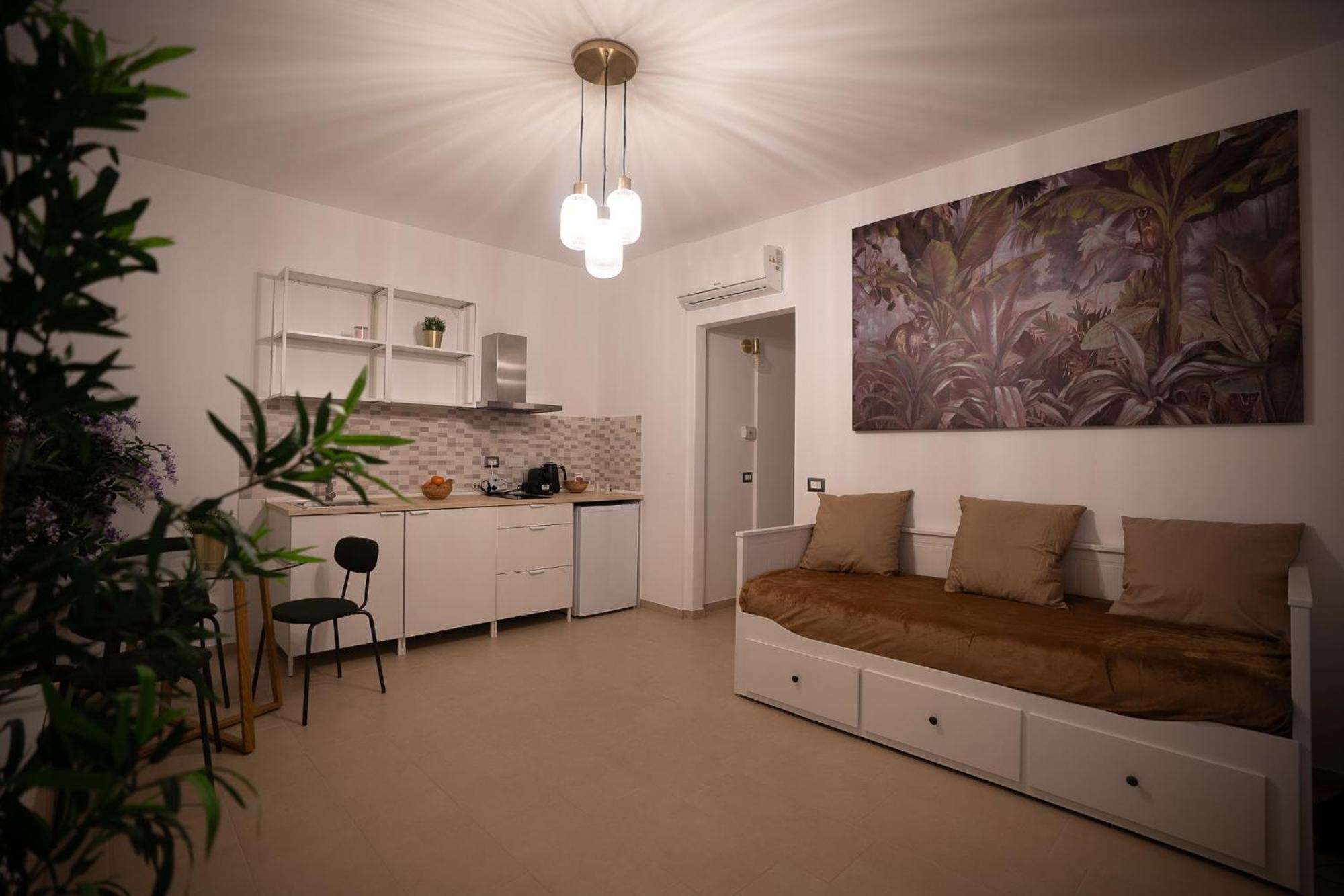 Airport Noa Modern Home Фьюмичино Экстерьер фото